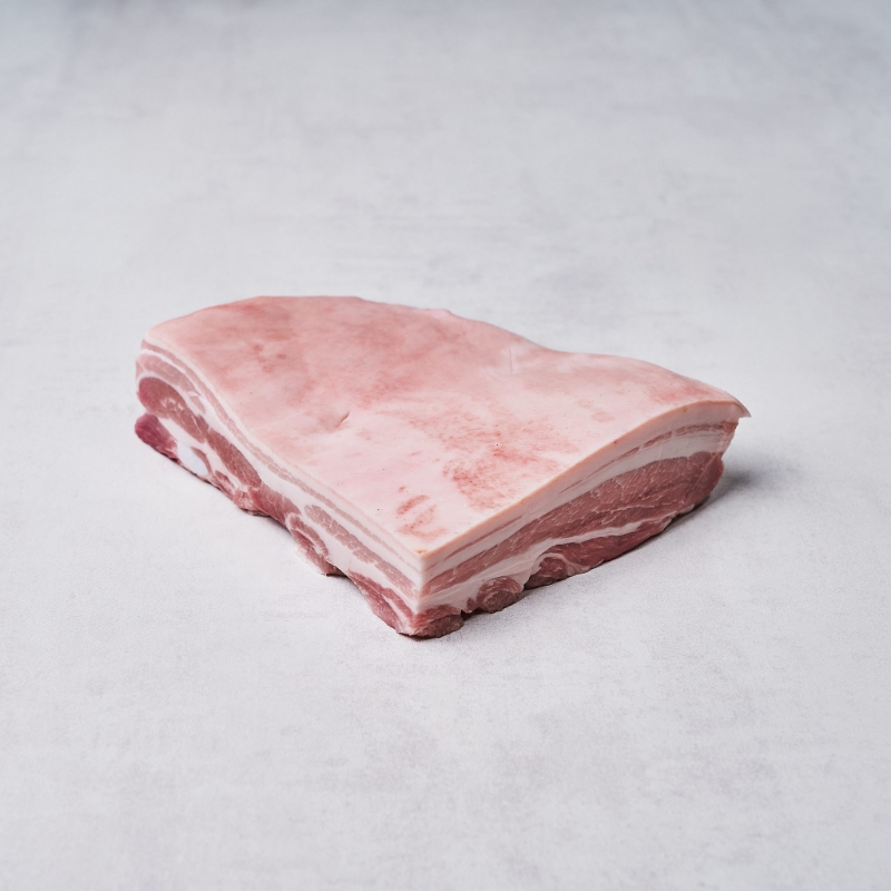 Pakastettu vakuumipakattu sian kylki Brutto 1kg | 真空五花肉(含冰)毛重 /kg 称重